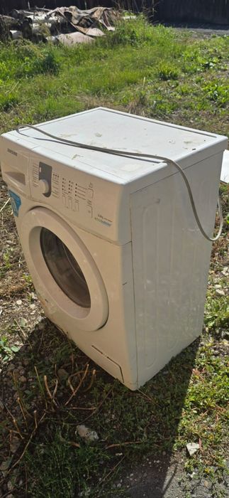 Продам стиральную машину