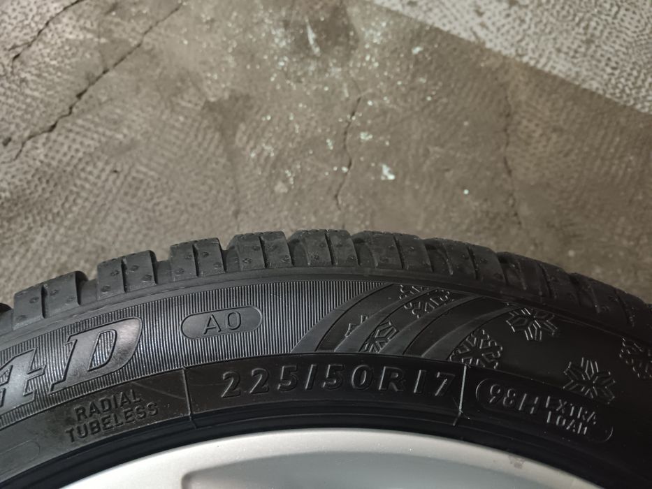 Anvelope iarna Dunlop Winter Sort 4D 225 50 R17  98H. XL