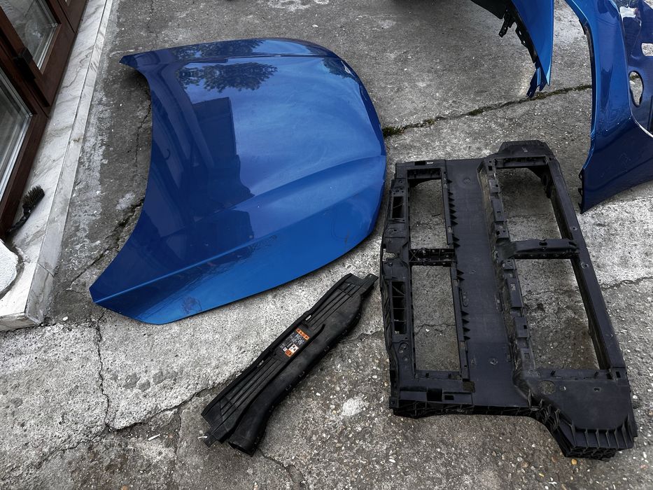 Capotă motor bară față tragher ford focus mk 4.cod:jx6b-a16e146-b1j.
