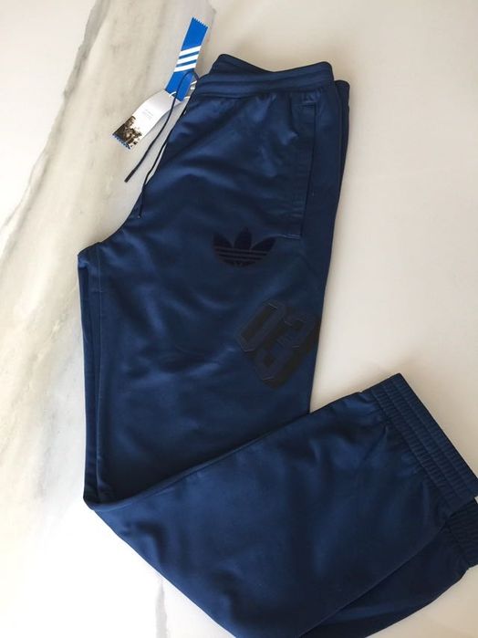 Adidas • Адидас •