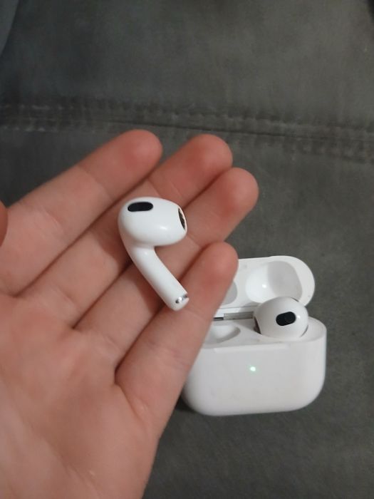 Vand  AirPods  3