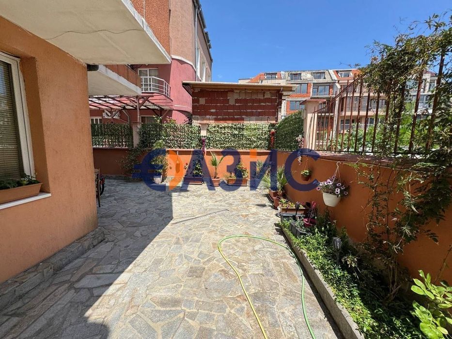 Продава се Двустаен апартамент в Несебър - 41 кв.м за 1586 €/кв.м - Снимка #12