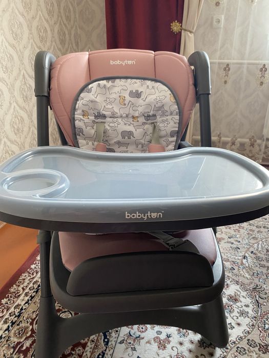 Стул для кормления детей