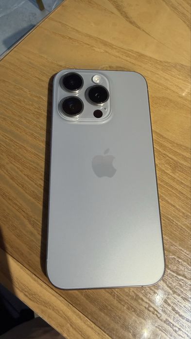 Продам iphone 15 pro