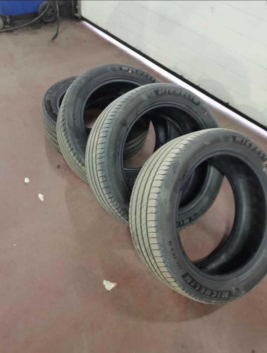 Anvelope auto noi