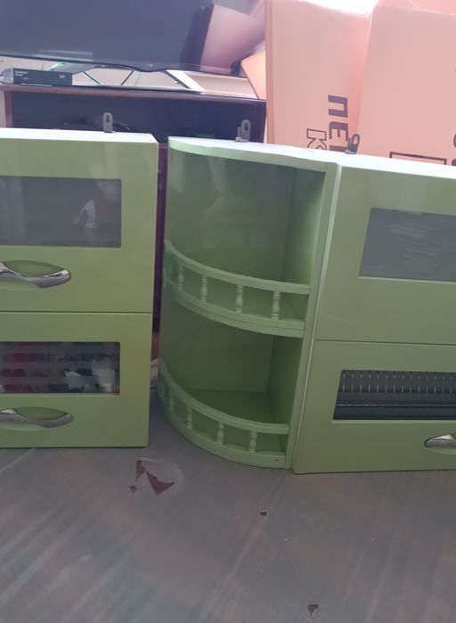 Продаю кухонный гарнитур