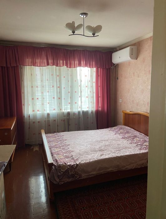 В М.Улугбекском р.м.БИЙ  сдается в аренду 3х комн.квартира