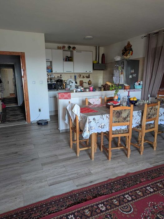 Casa de vanzare in Românești , Iasi