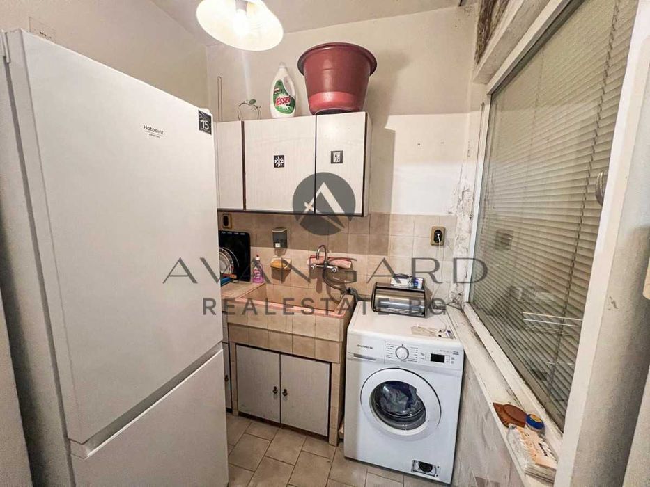 Продава се Едностаен апартамент в Пловдив, Тракия - 36 кв.м за 1695 €/кв.м - Снимка #2