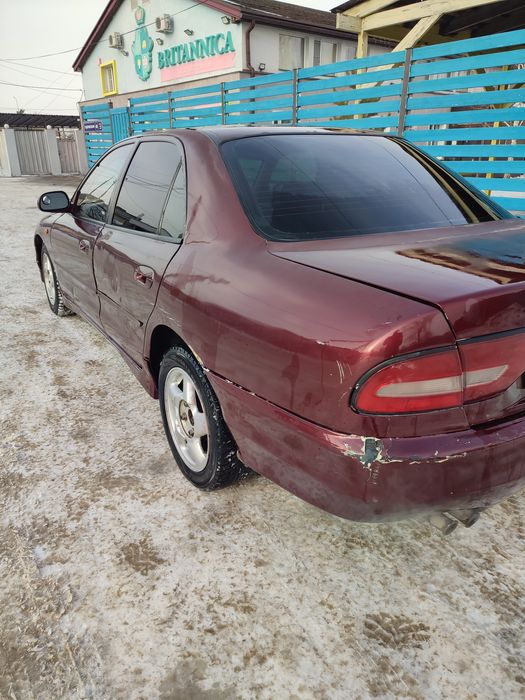 Митсубиси Галант 7 стук двигатель