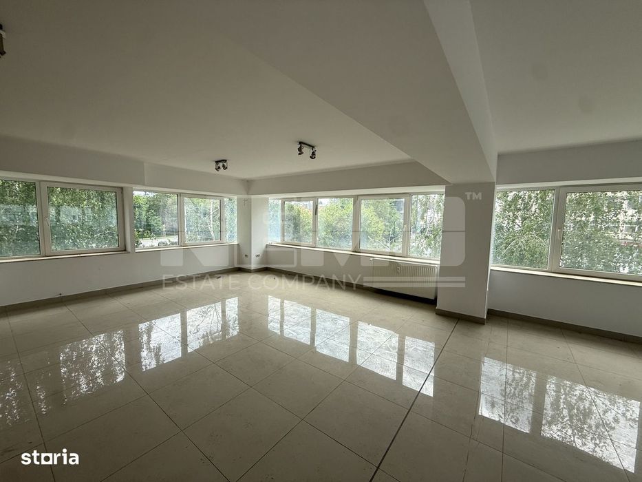 Spatiu comercial 120 mp | Ultracentral Radauti | Vanzare