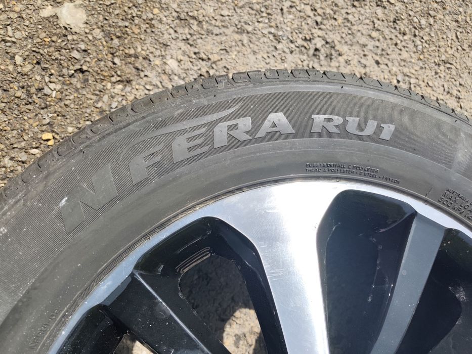 18" оригинална резервна гума с джанта за Kia Sorento/Hyundai Santa fe.