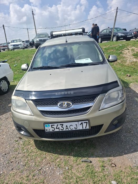 Продам Lada Largus 2014 г. 16 кл. (Рено мотор),