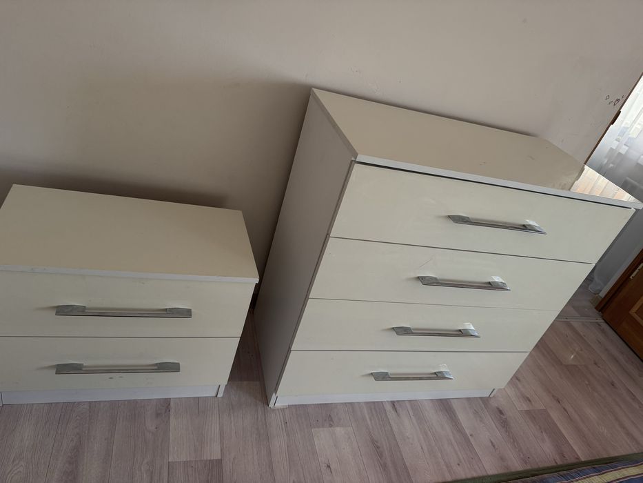 Продаётся комплект мебели