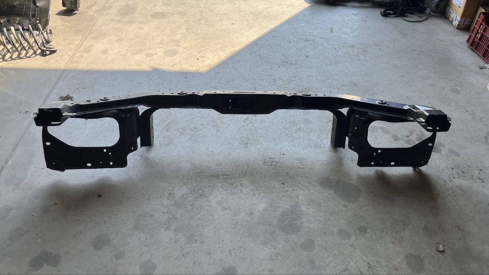 Основа радиатор Mustang 2010-