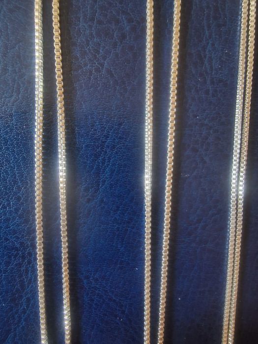 Серебряный Цепочка