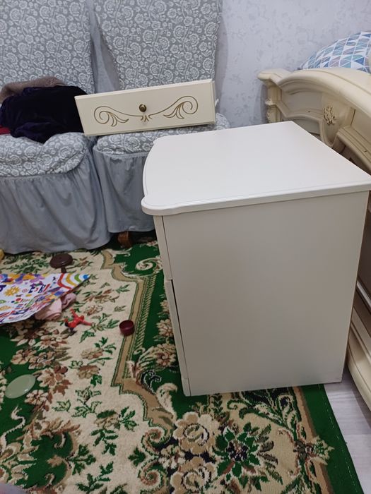 Продаётся тумочка