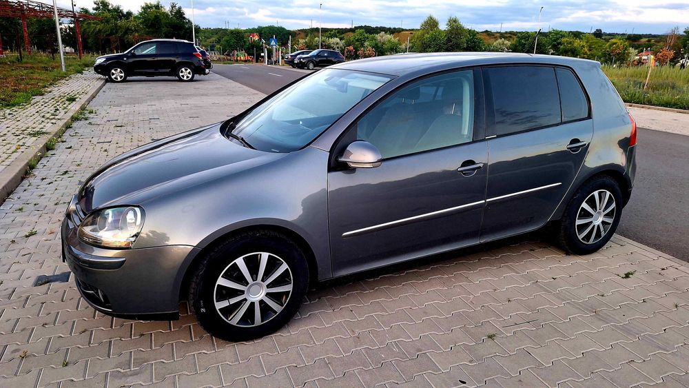 Vw golf special edition 4 motion 2.0 fsi