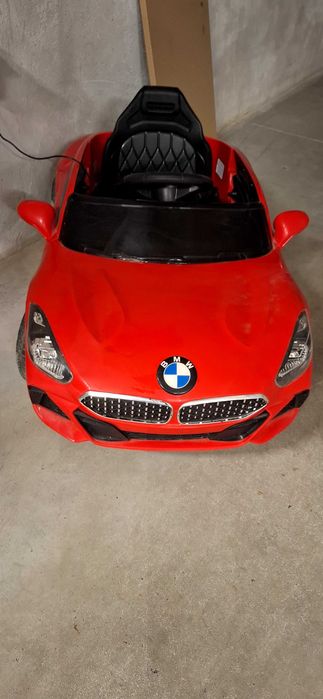 Детска акумулаторна кола BMW