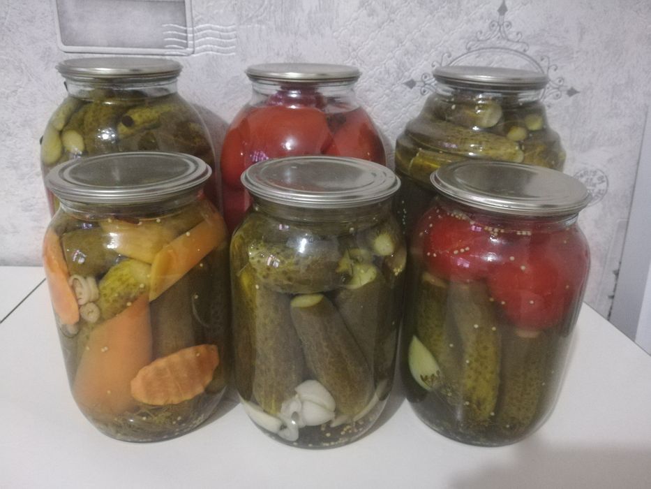 Закуски и зимние салаты