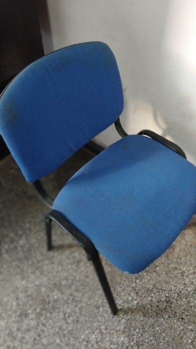 Посетителски столове