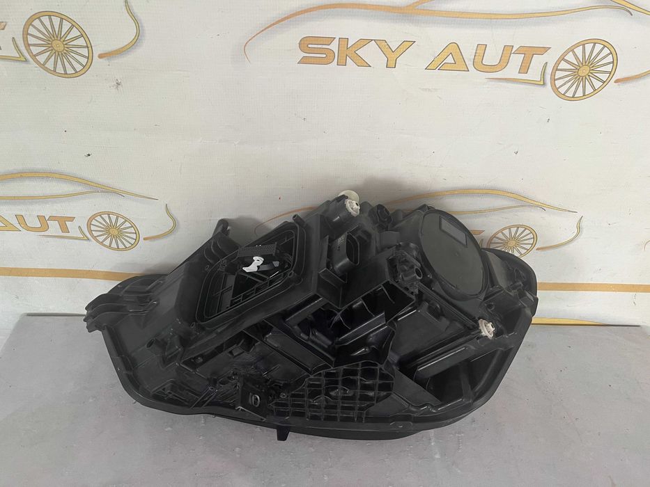 Far dreapta full led Mercedes CLA C118 dupa 2019 original