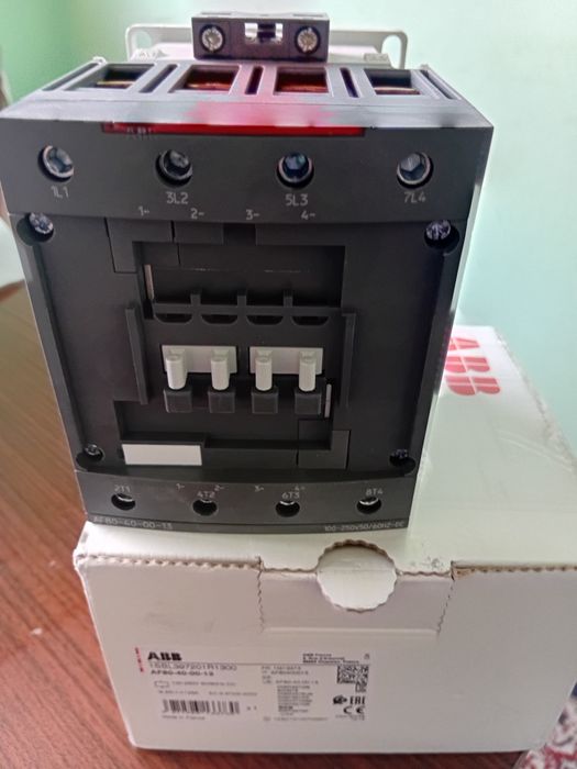 Електрически контактор