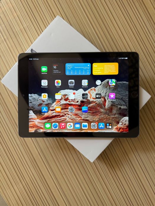 Ipad 6- 32 gb space gray