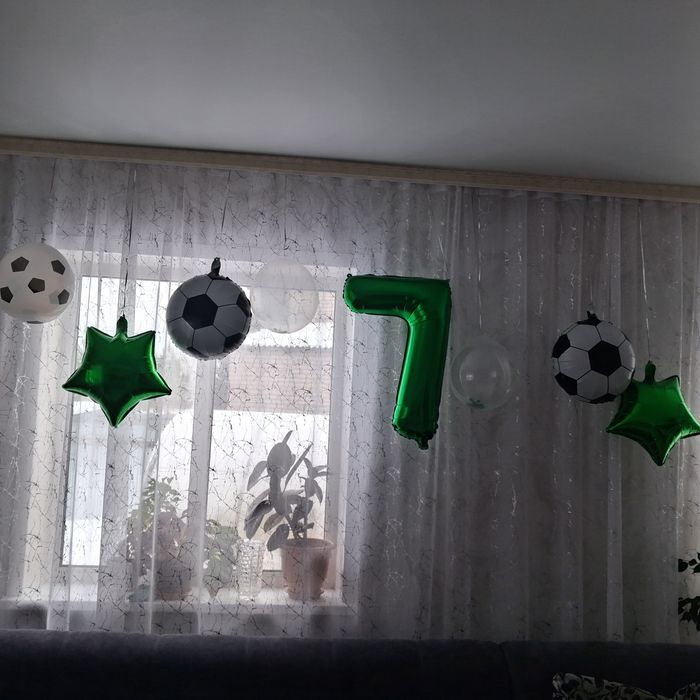 Шарики продам в отличном состоянии