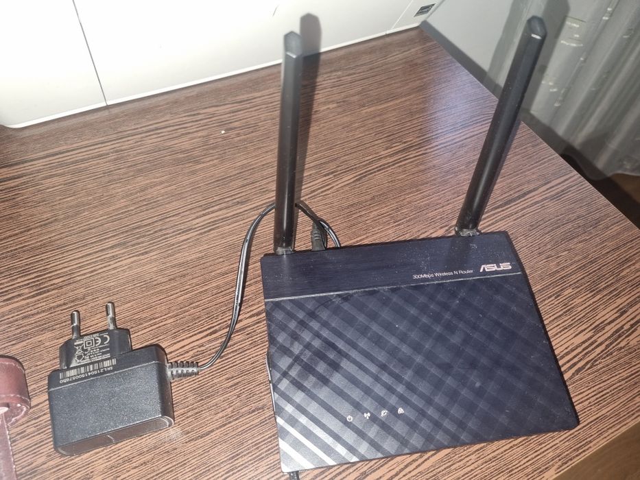Vand router Asus