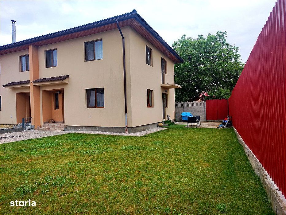 Unitate duplex Gilau, aerisit, utilat, curte ingrijita, gazon, zona li