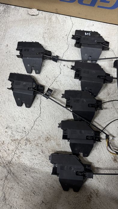 Брава за багажник БМВ е60/ е90