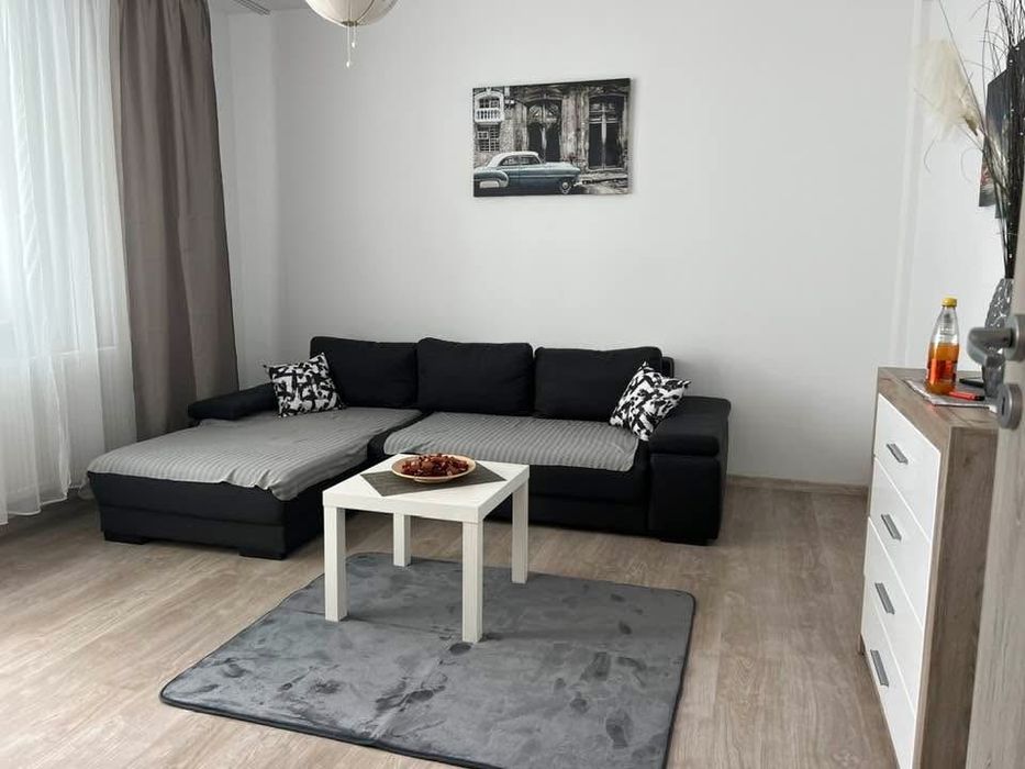 Inchiriez ap decomandat 2 camere