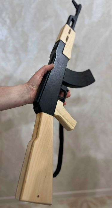 Макет автомата АК-47 деревянный