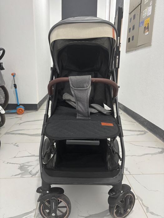 Коляска детская в отличном состоянии