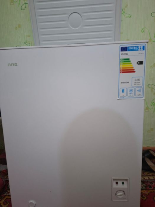 Холодильник 140 обьем