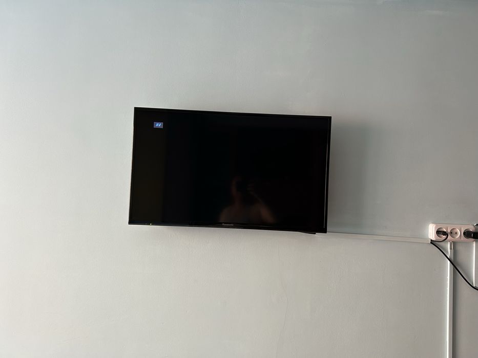 Продам телевизор смарт тв