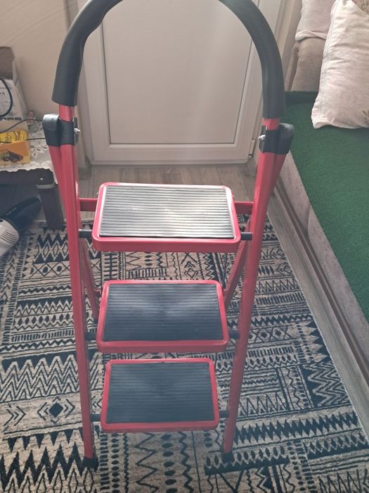 Стълба на три стъпки