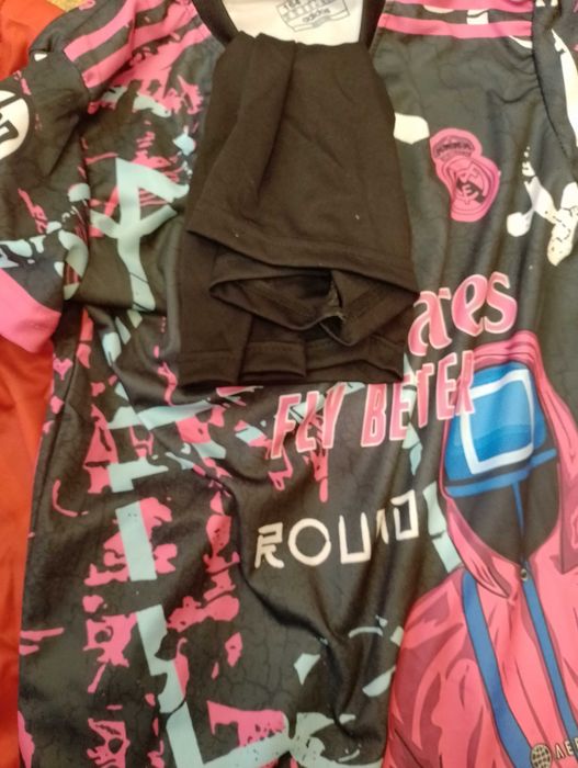 Футболни екипи детски