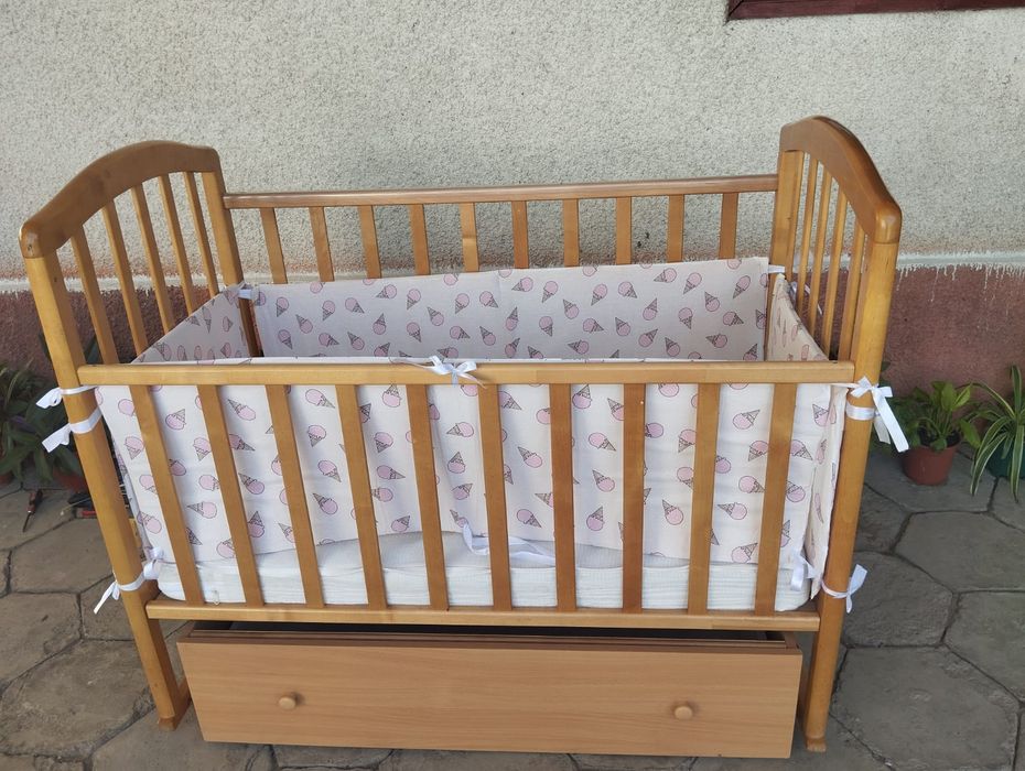 Срочно продам кровать