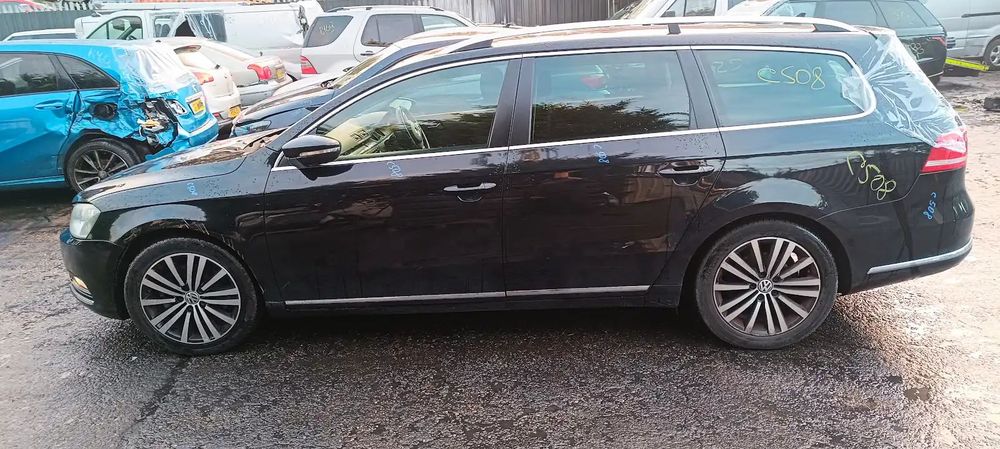 Dezmembrari / Dezmembrez Volkswagen Passat B7 (365) Variant 2.0 TDI CFFB cutie viteze manuala cod culoare LC9X