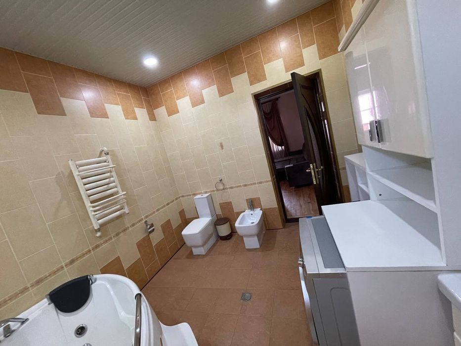 Участок под Хостел,Детсад,Офис, и др на Мирабаде