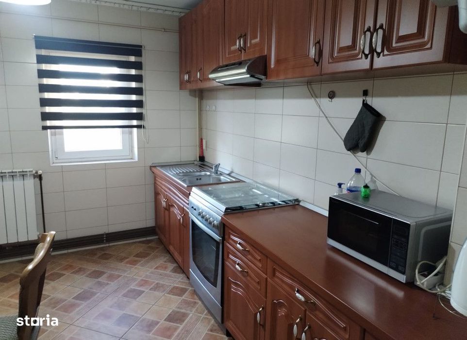 Apartament 2 camere decomandate Independentei UMF , etaj 3 Cod:163132