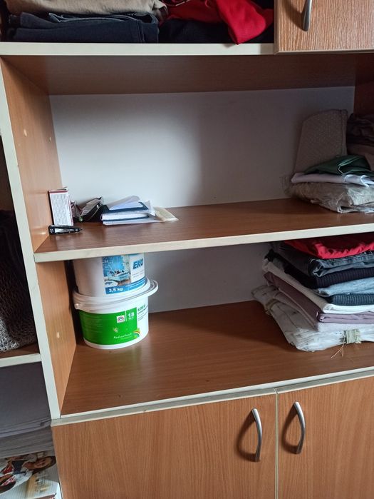 Шкаф для вещей ,высота 2м