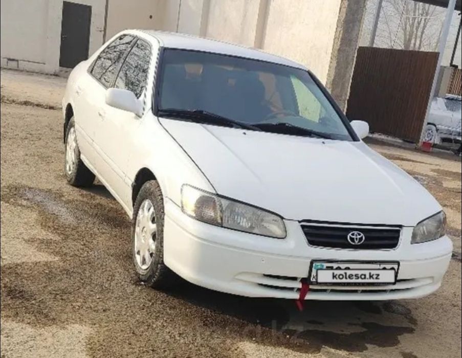 Продается камри 25 америка 2.2