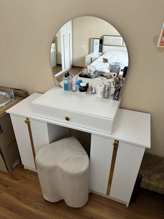 Спальня в наборе ортопедический матрас