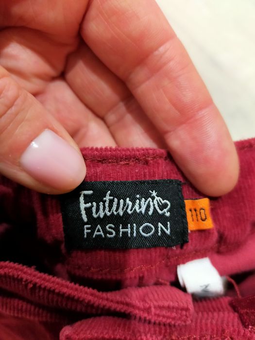 Вильветовые брюки для девочек