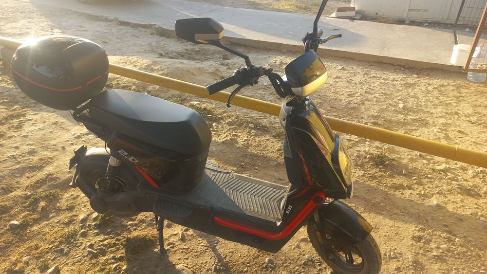 Skuter red line tezlik 50 ga chiqadi