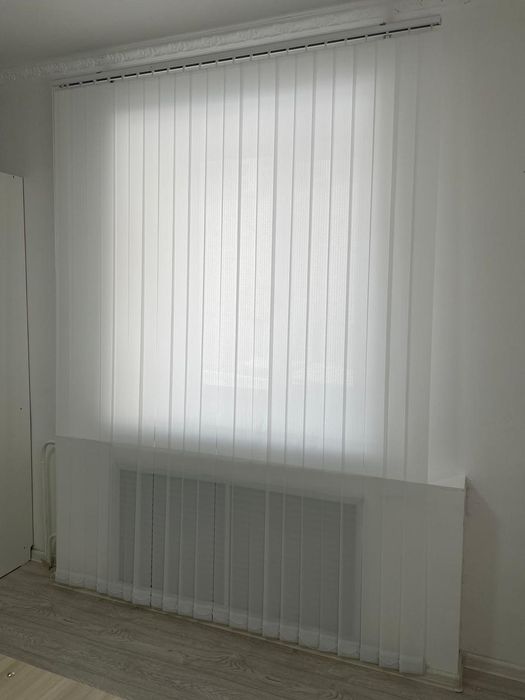 Продам жалюзи в отличном состоянии