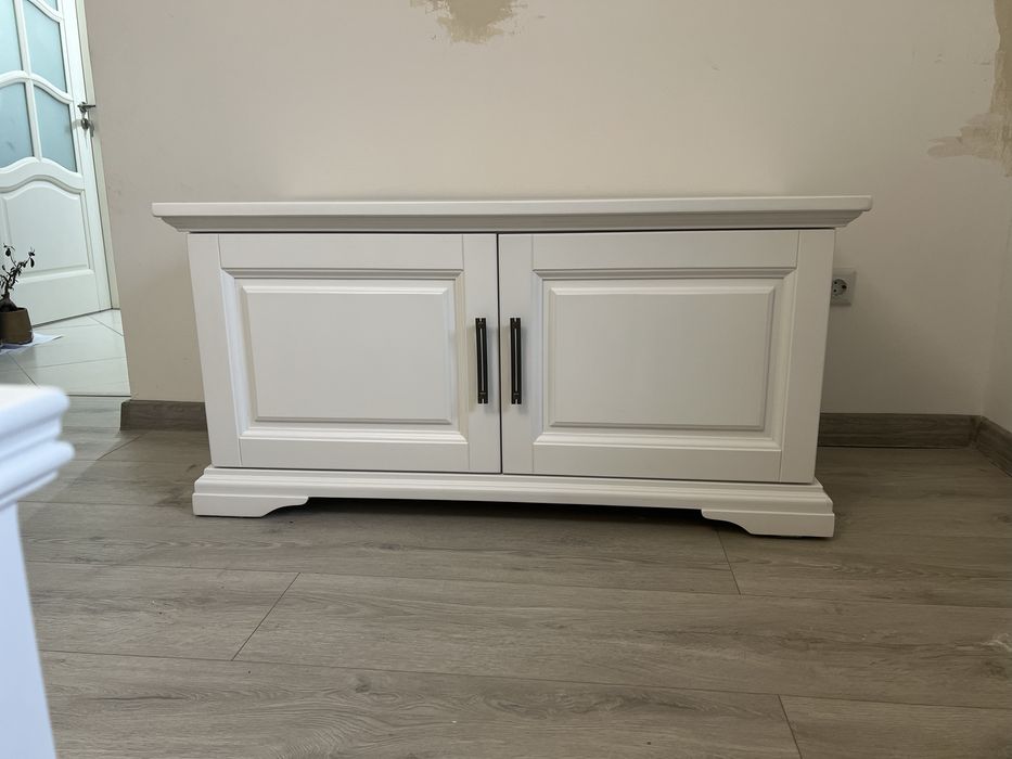 Pat din lemn masiv la atelierul din Nucet